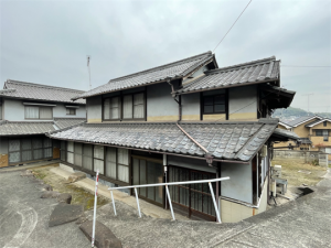 千田町千田　中古住宅