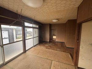 福山市神辺町西中条　中古住宅