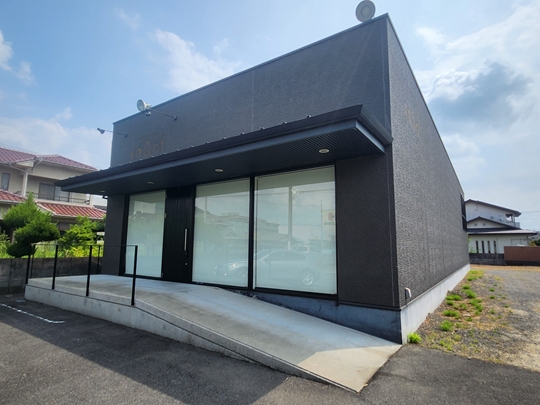 福山市新市町戸手　店舗