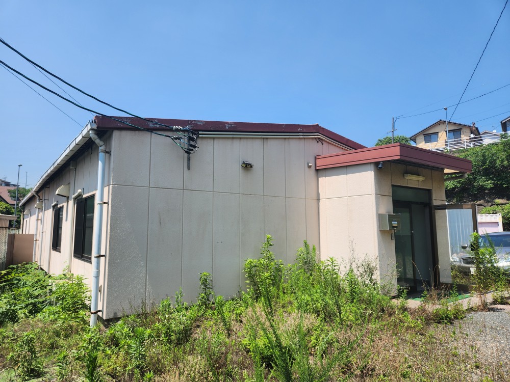 引野町　倉庫　事務所
